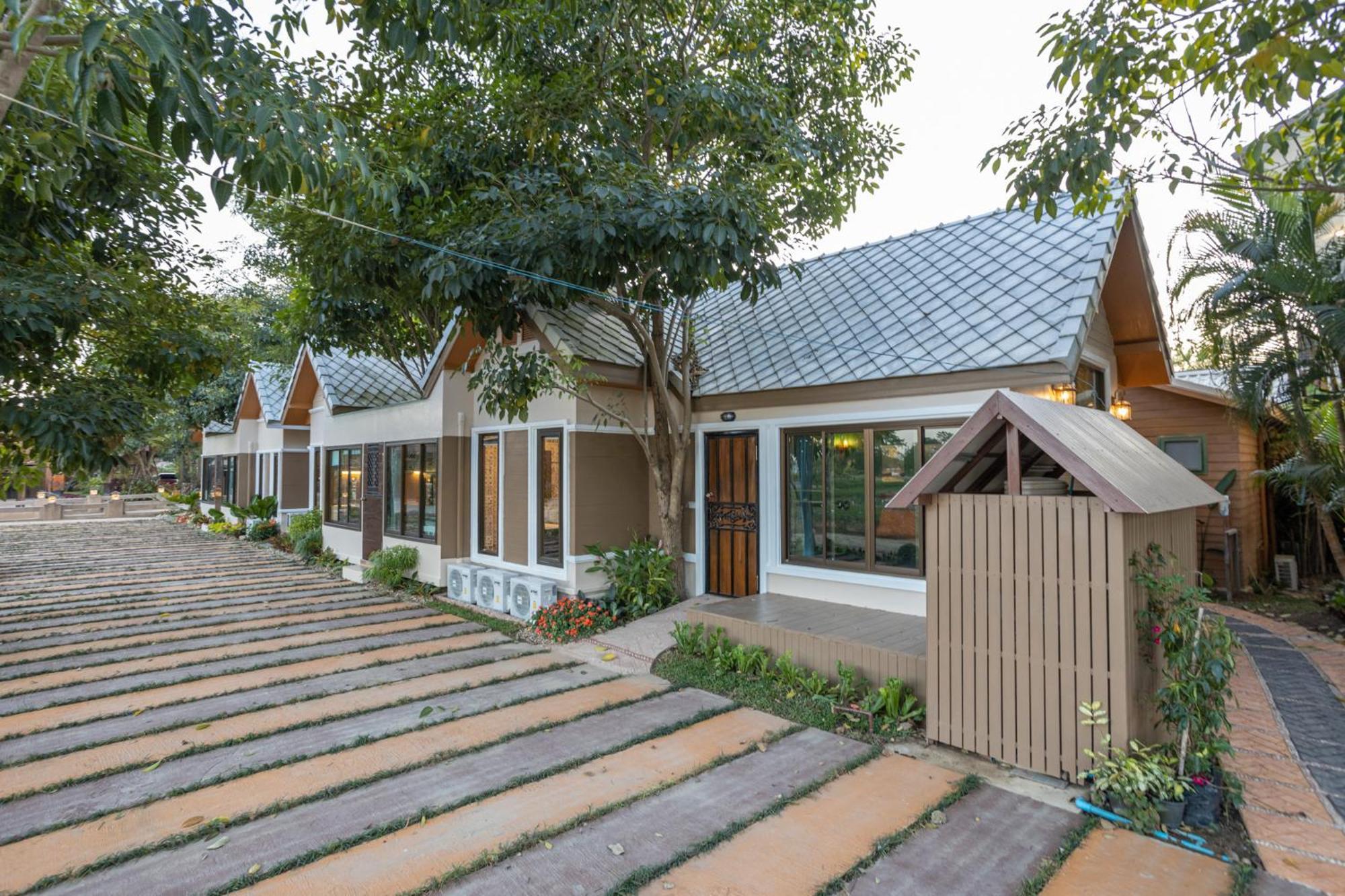Mana-An Lake Hill Resort Villa Чиангмай Экстерьер фото